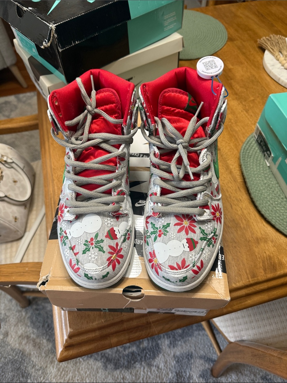 Sb dunk ugly sweater